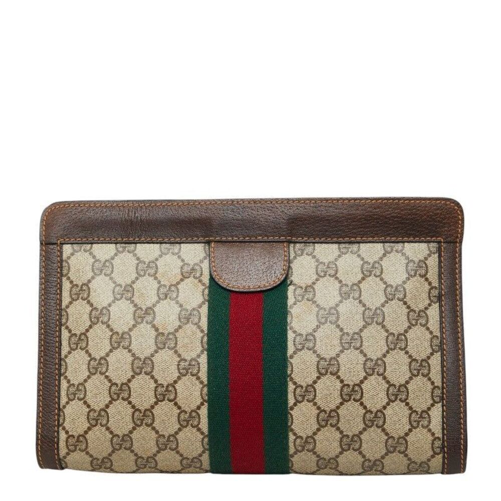 Gucci GG Supreme Clutch Bag